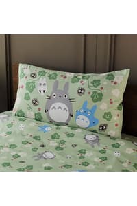 Marushin Ghibli - Mon voisin Totoro - Housse de coussin Natsu Totoro Feuille Verte ghibli totoro Tisch- und Haushaltsartikel