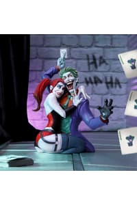 Nemesis Now Nemesis Now - DC Comics - Le Joker et Harley Quinn Buste 37.5cm batman dc, comics Figurines et répliques